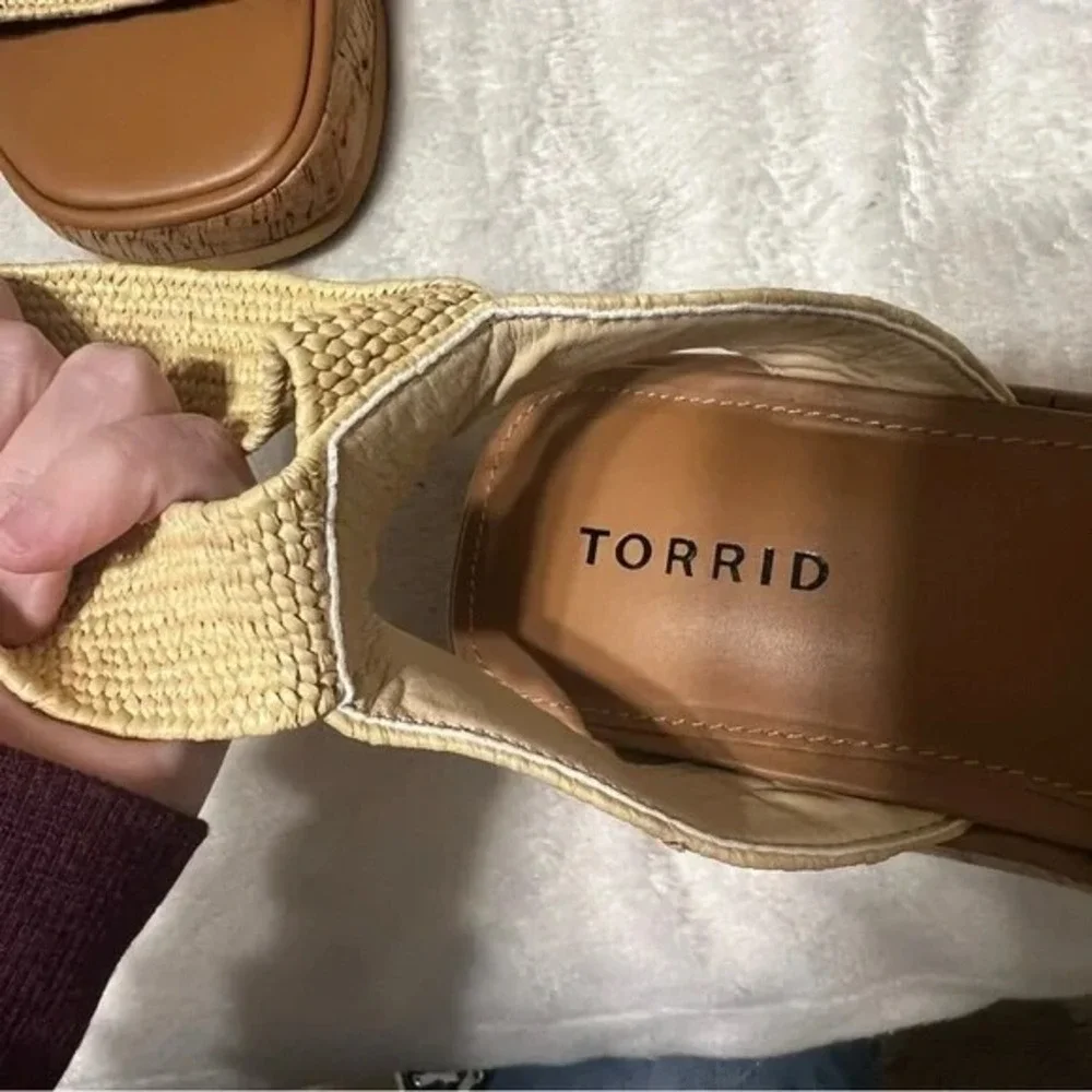 torrid eva lectronic
